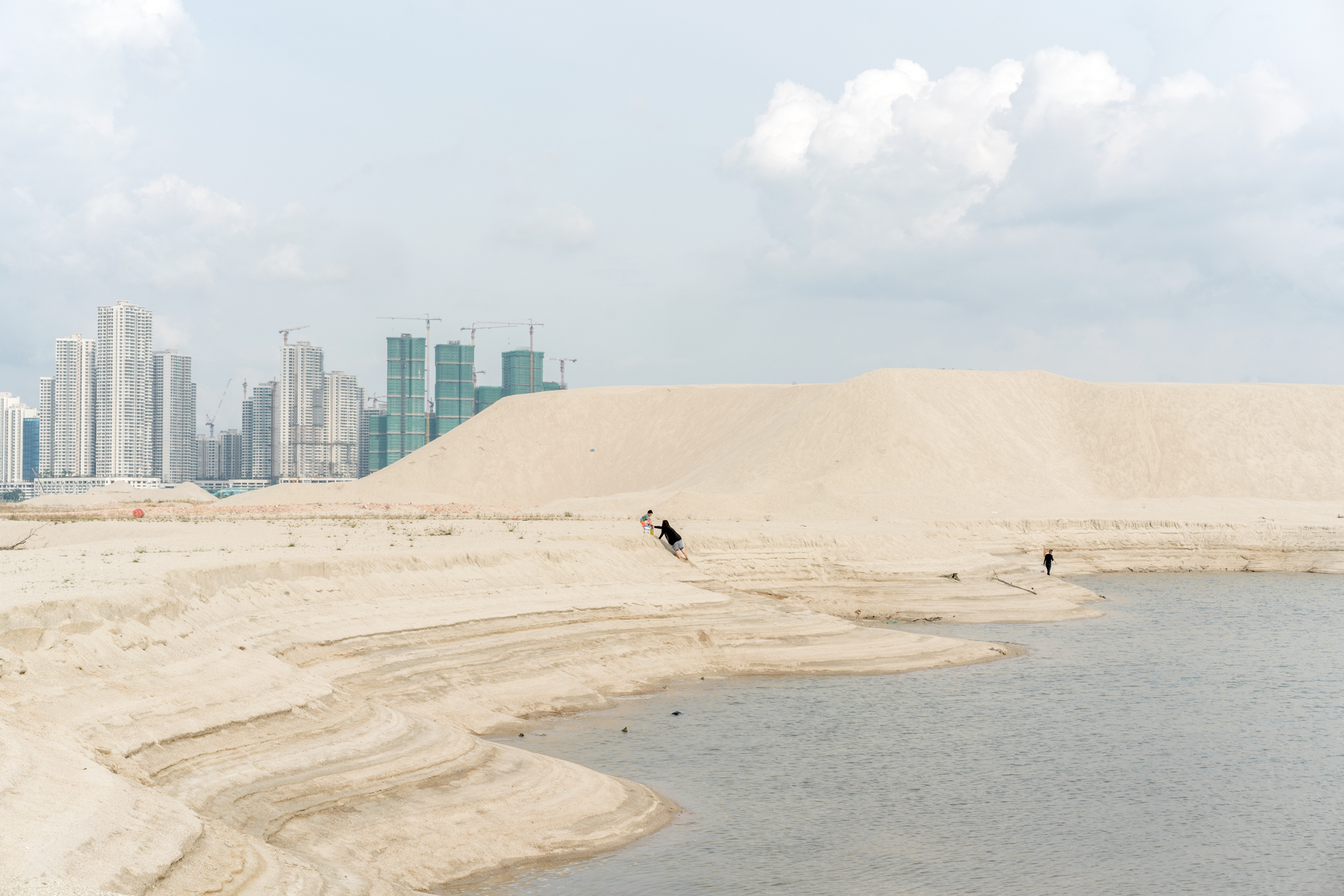 Sim Chi Yin at Second Nature: Photography in the Age of the Anthropocene (13/06/2026)