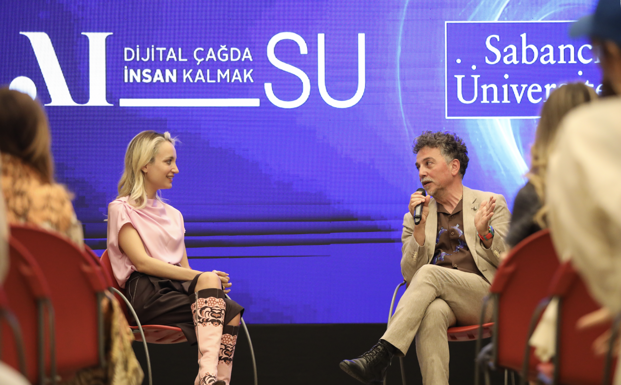 Selçuk Artut talks at AİSU’s Discussion on Artificial Intelligence and Creativity (11/06/2026)