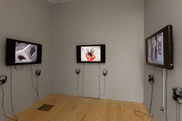 19/12/2013 - Şükran Moral at Curatorial Research Lab, Winkleman Gallery, New York 